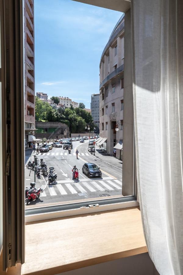 טריאסטה S1 Luxury Suites And Rooms מראה חיצוני תמונה